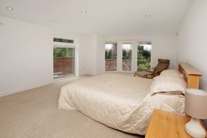 Photo 27- click for photo gallery